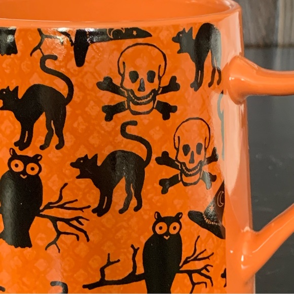 Vintage Style Halloween Mug - Black Cats Skull & Crossbones Owl Witch Hat - Picture 3 of 8